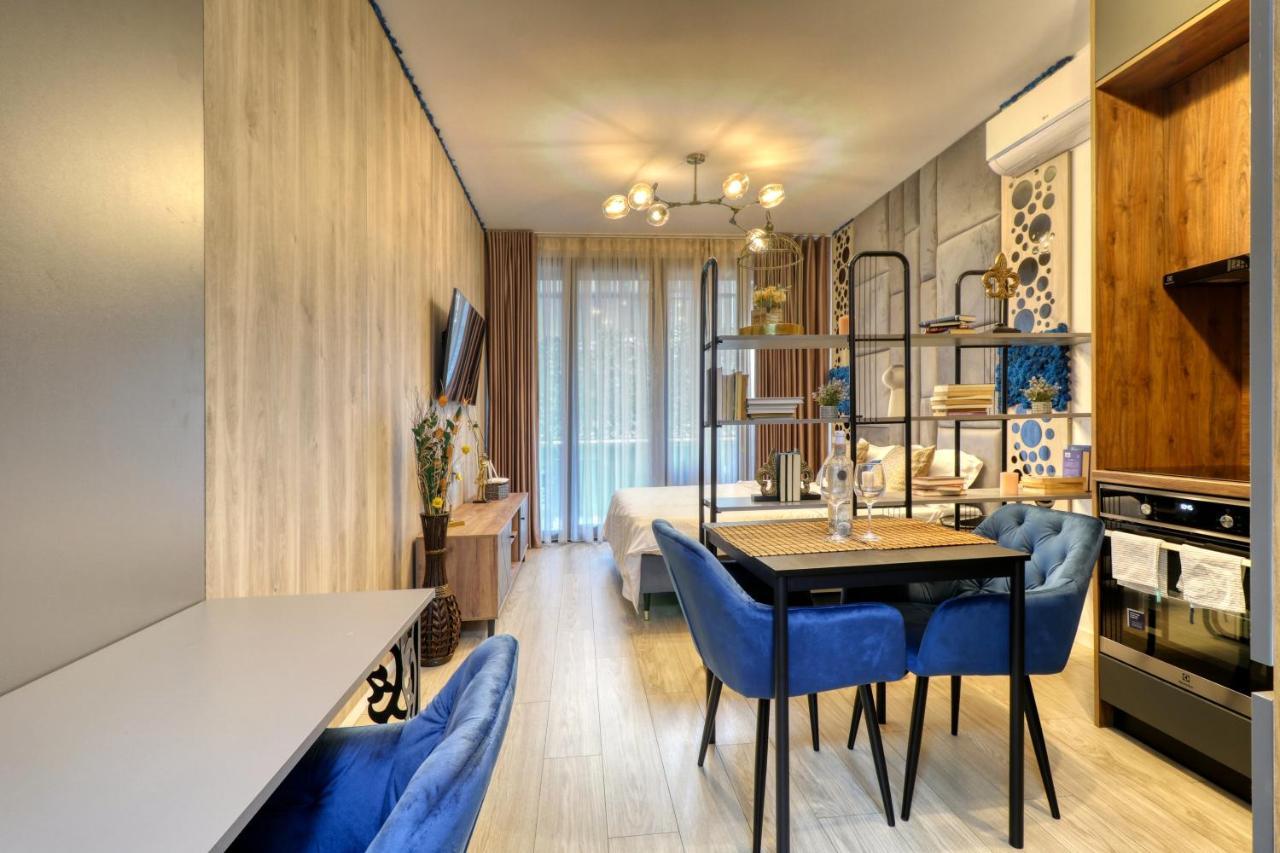 Herastrau Luxury Studios Bucarest Esterno foto
