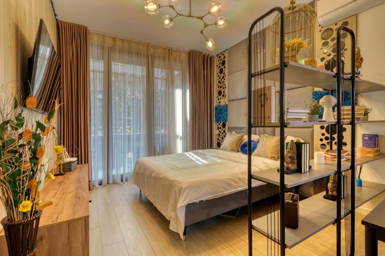 Herastrau Luxury Studios Bucarest Esterno foto