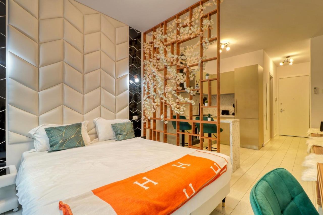 Herastrau Luxury Studios Bucarest Esterno foto