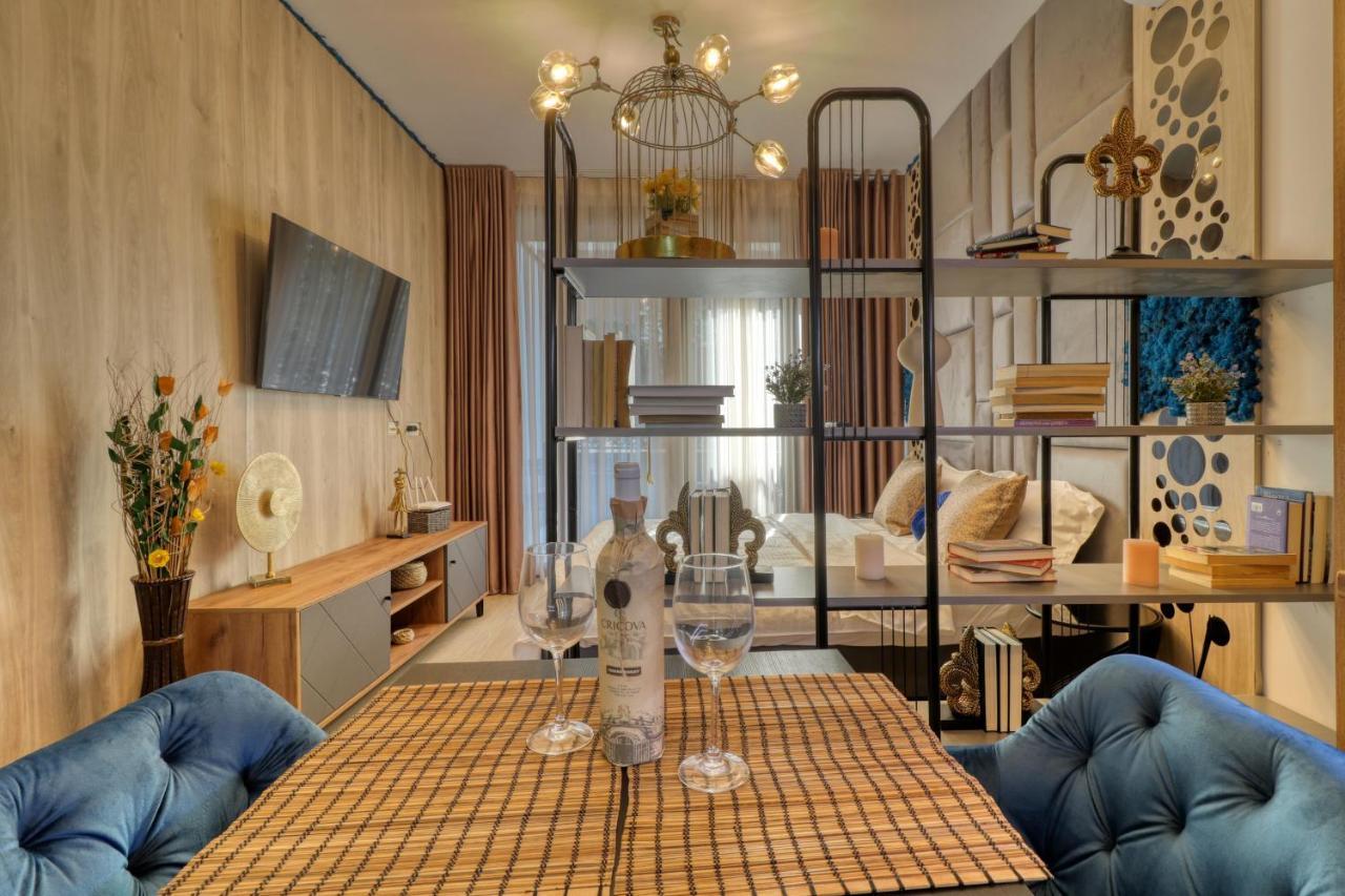 Herastrau Luxury Studios Bucarest Esterno foto